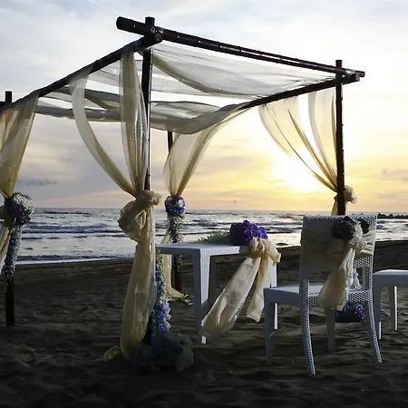 Frontemare T-village! 3* Anzio