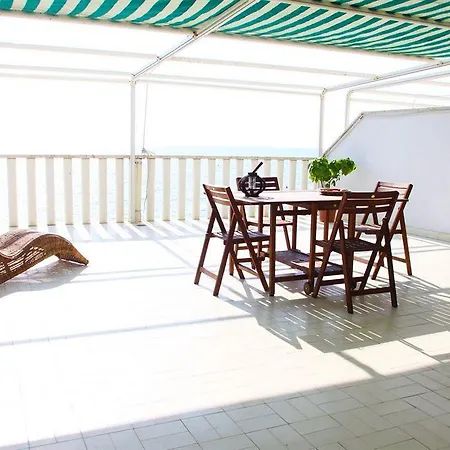 Aparthotel Frontemare T-village!