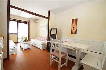Aparthotel Frontemare T-village! Anzio
